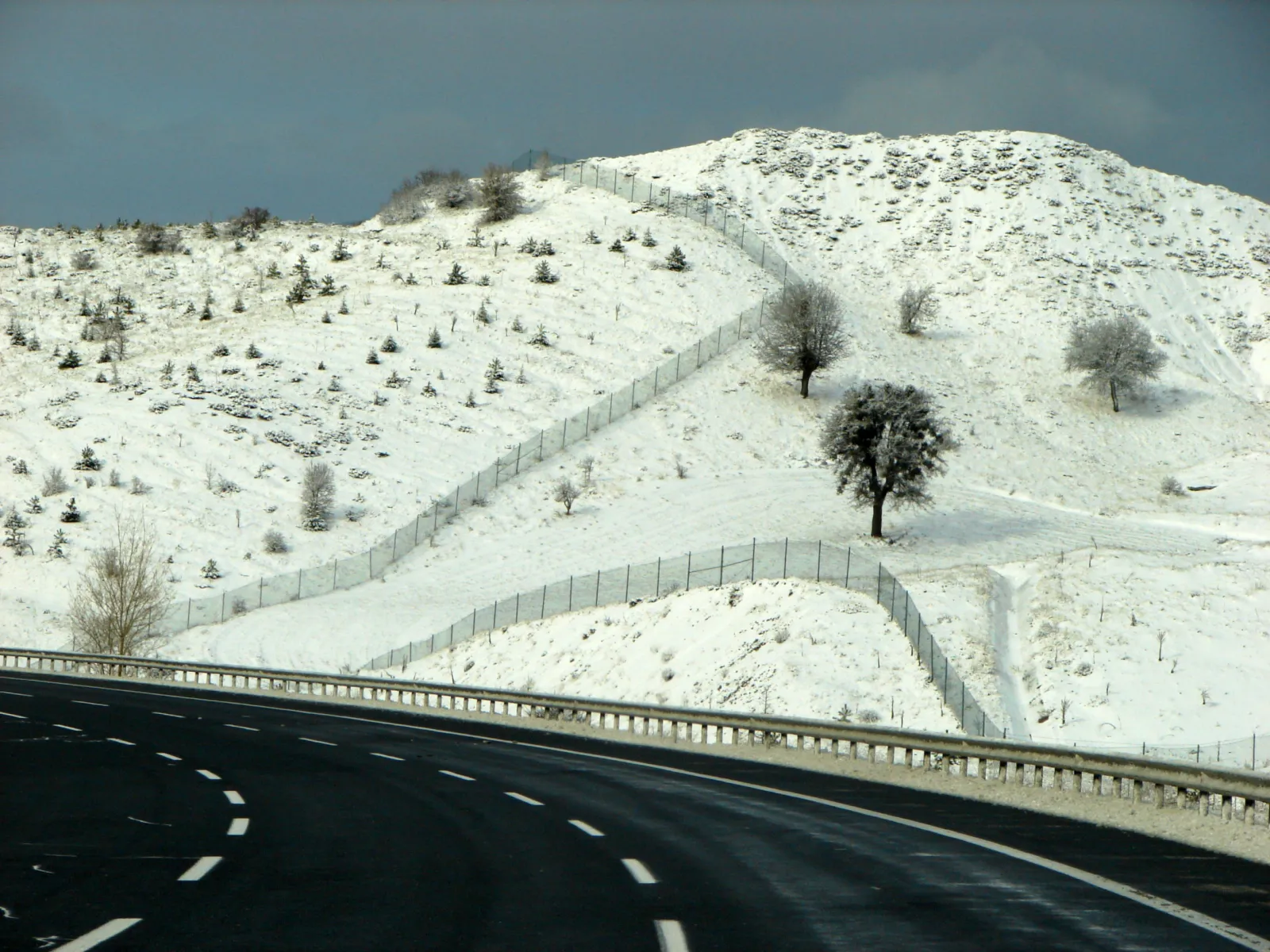 The Anadolu Otoyolu motorway connecting Ankara and Istanbul, the main road route toward Cappadocia