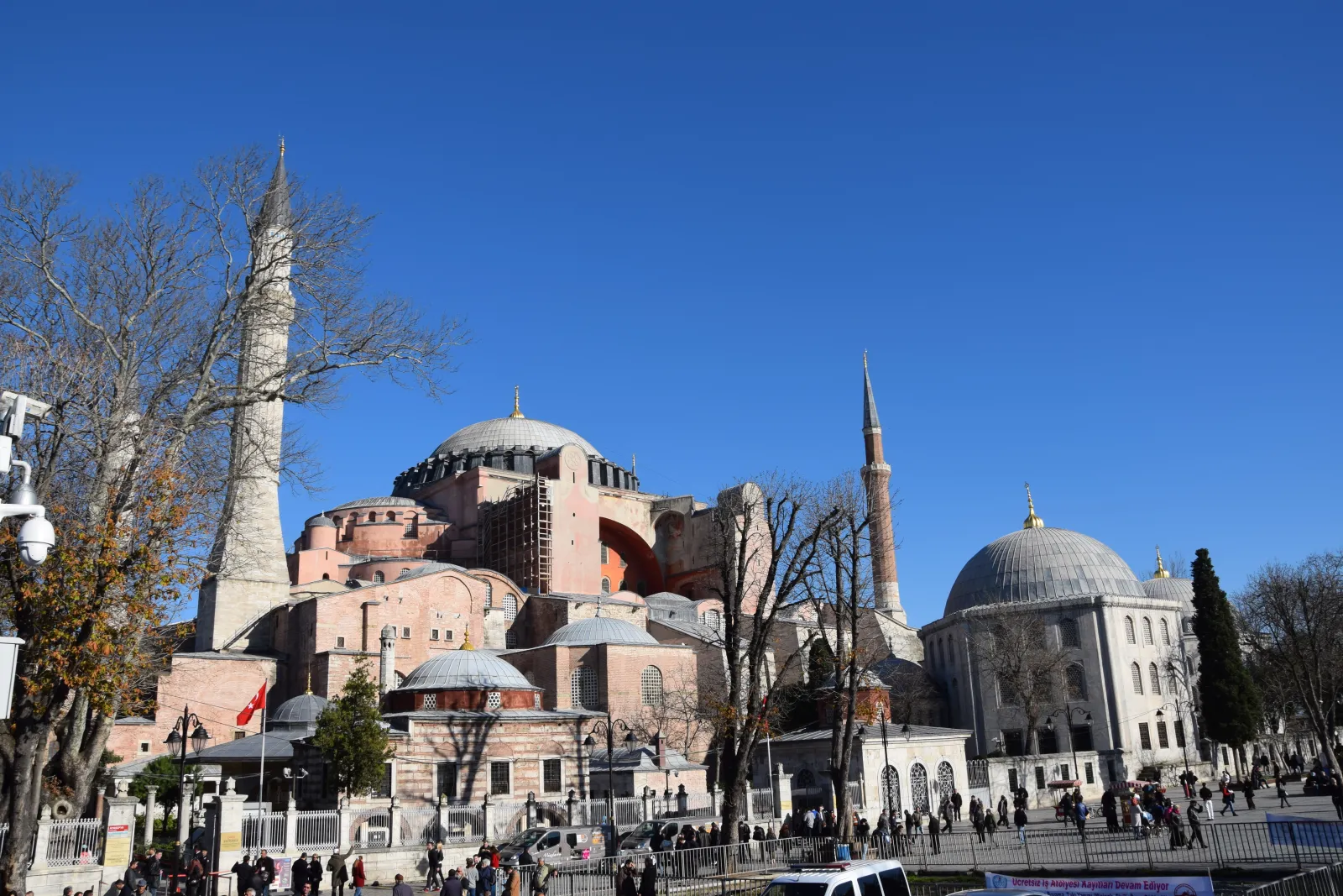 Hagia Sophia in Istanbul, a major monument and mosque that visitors photograph